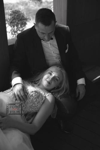 karolina-i-piotr-06 Fotografia ślubna, fotografia plener, wesele, ślub, Brzeg Dolny, fotoprofilm.pl