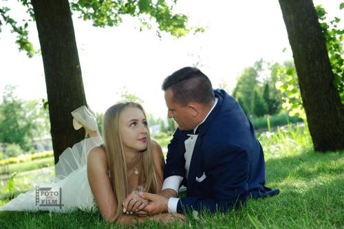 karolina-i-piotr-10 Fotografia ślubna, fotografia plener, wesele, ślub, Brzeg Dolny, fotoprofilm.pl