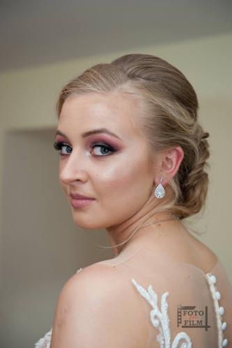 karolina-i-piotr-17 Fotografia ślubna, fotografia plener, wesele, ślub, Brzeg Dolny, fotoprofilm.pl