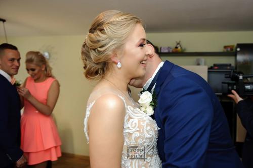 karolina-i-piotr-19 Fotografia ślubna, fotografia plener, wesele, ślub, Brzeg Dolny, fotoprofilm.pl